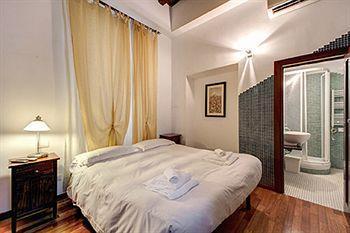 Nova Domizia 2* Roma