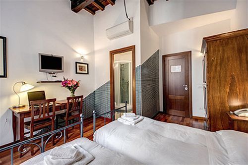 Nova Domizia 2* Roma