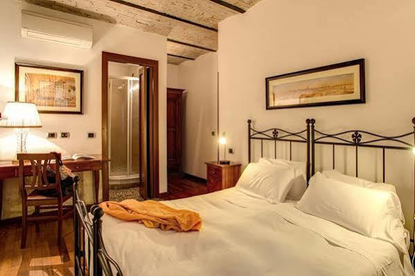 Pensión Nova Domizia Roma