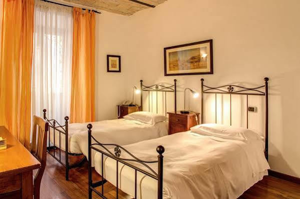Nova Domizia Gasthof 2*